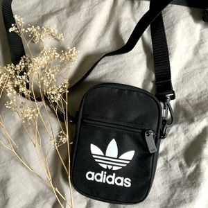 NWOT ADIDAS Festival Bag ✨